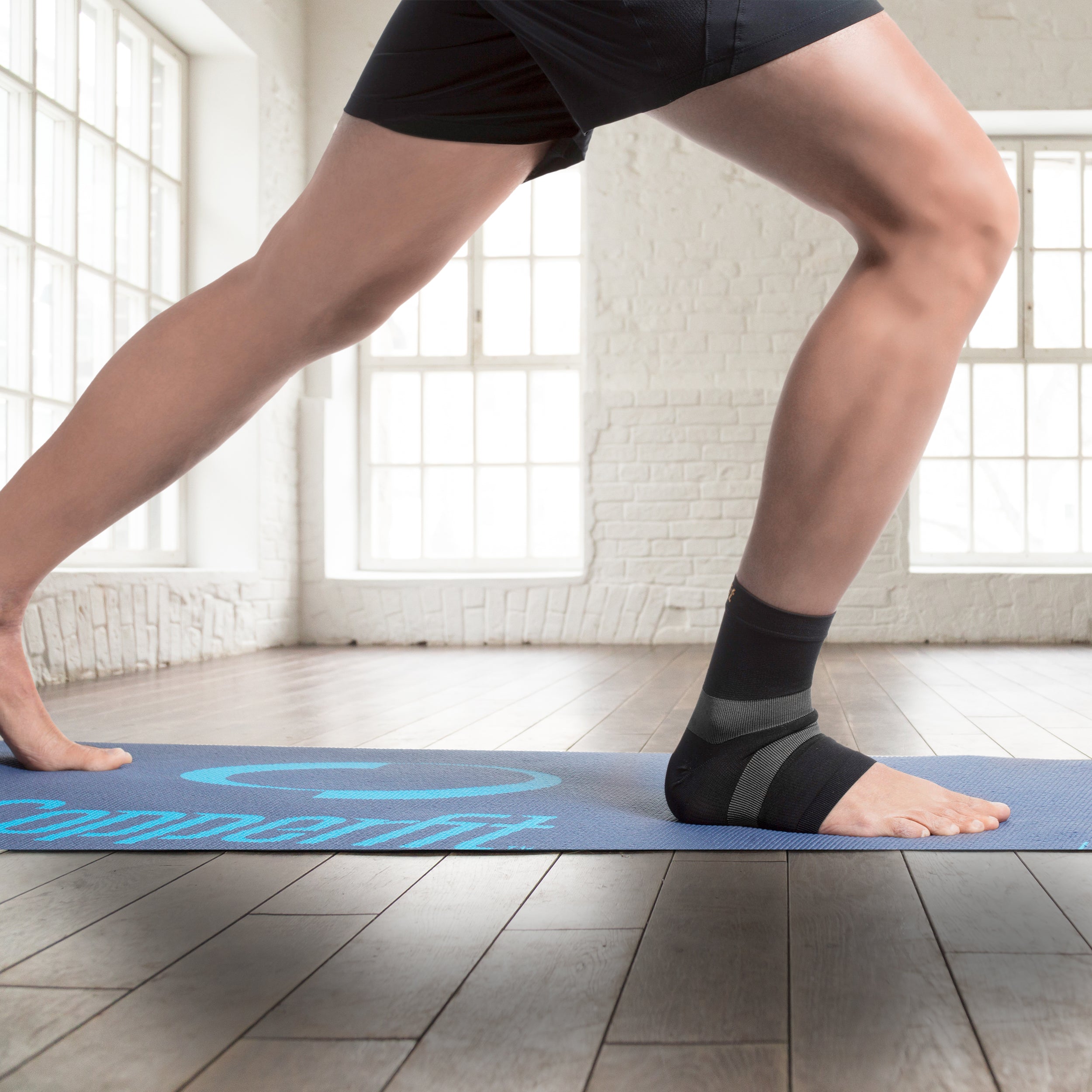 Pro Series Compression Ankle Sleeve - Image 2